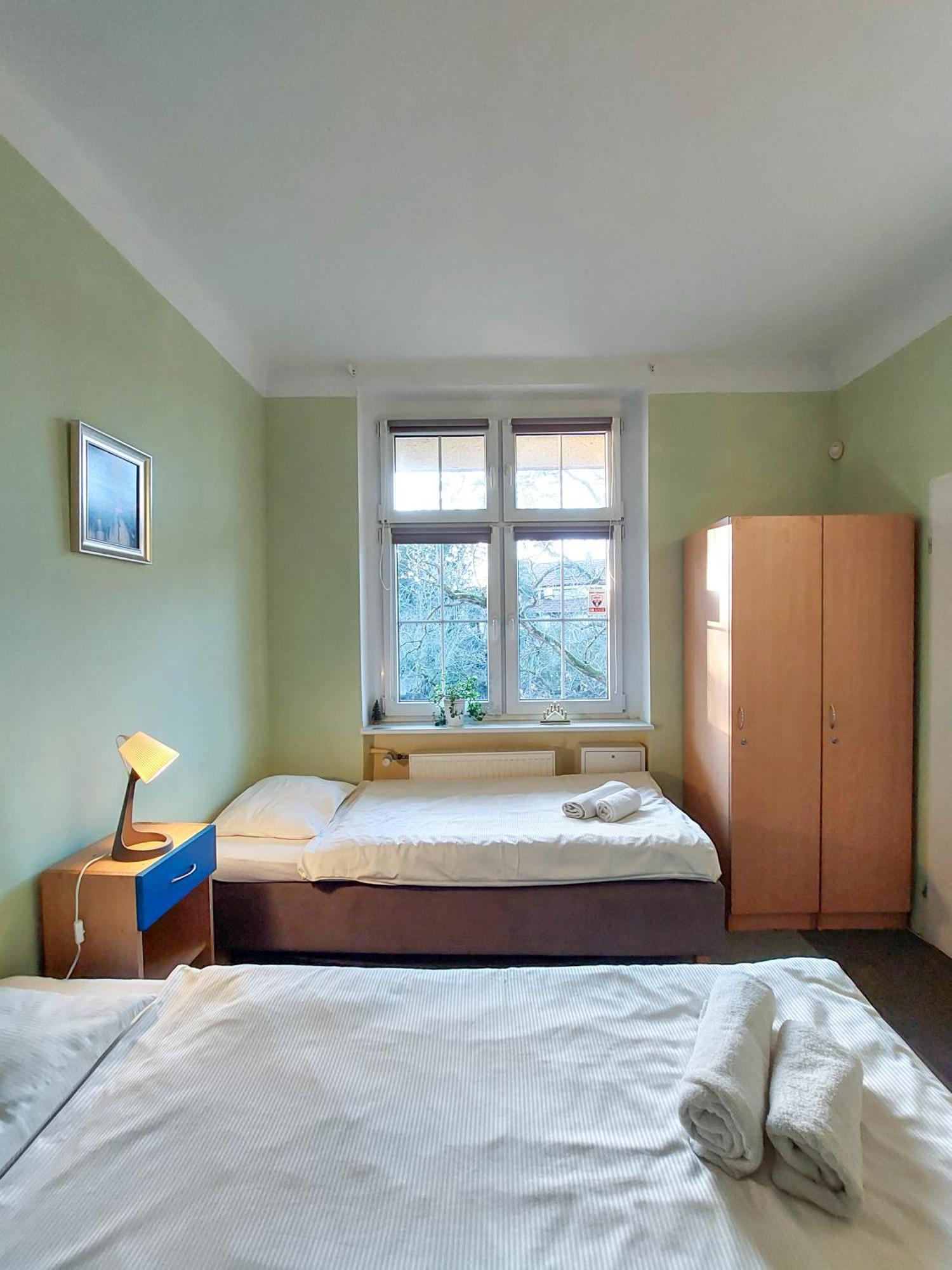 Pod Starymi Lipami Apartment Szczecin Ngoại thất bức ảnh