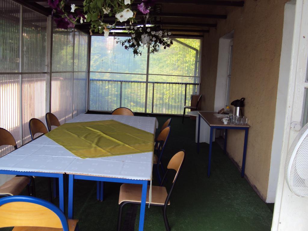 Pod Starymi Lipami Apartment Szczecin Ngoại thất bức ảnh