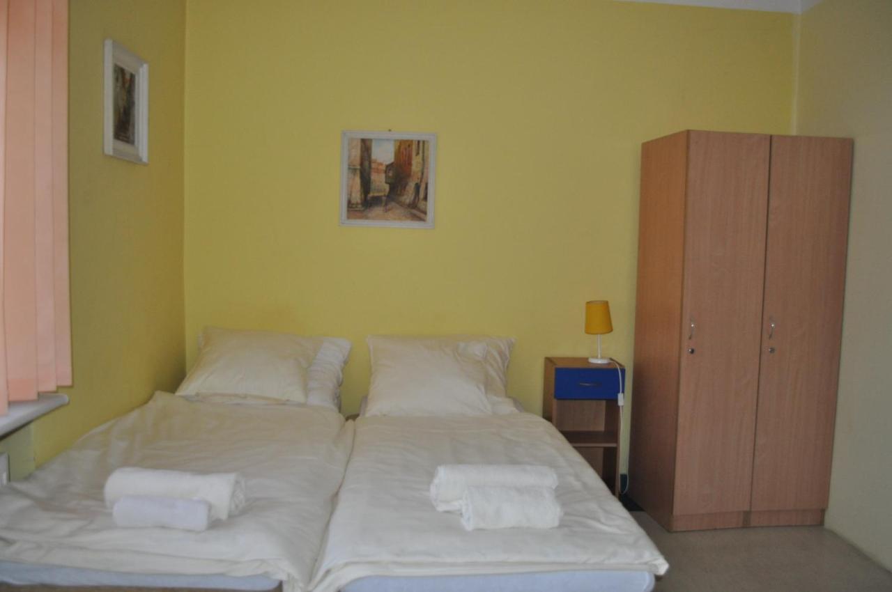 Pod Starymi Lipami Apartment Szczecin Ngoại thất bức ảnh